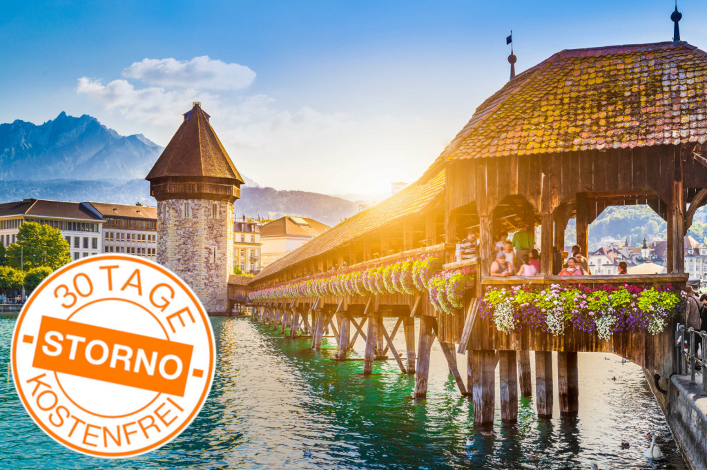 Historic town of Luzern with Chapel Bridge at sunset, Switzerlan